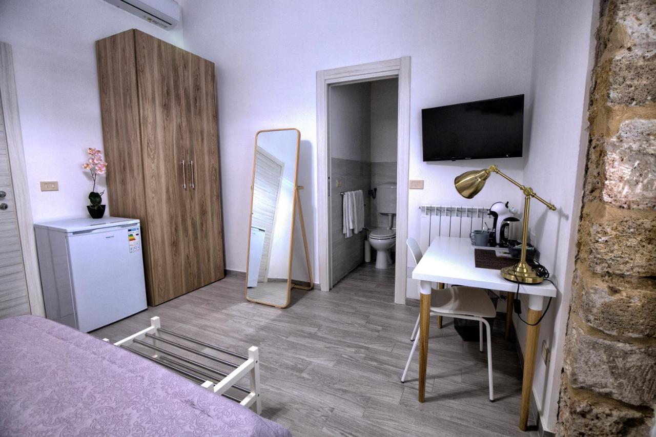 Garden House: Apartments And Rooms For Holidays Palermo Exterior photo