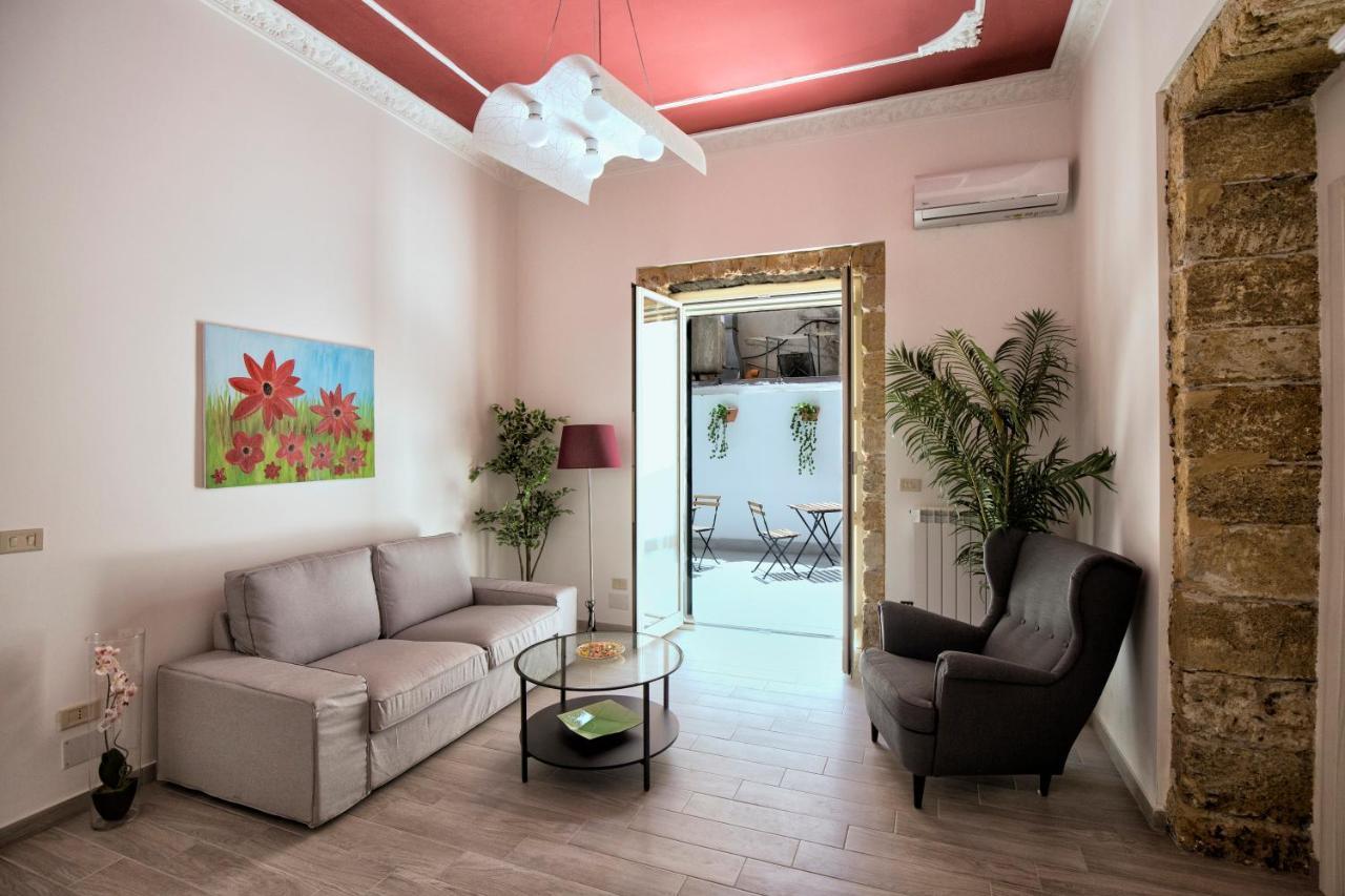 Garden House: Apartments And Rooms For Holidays Palermo Exterior photo
