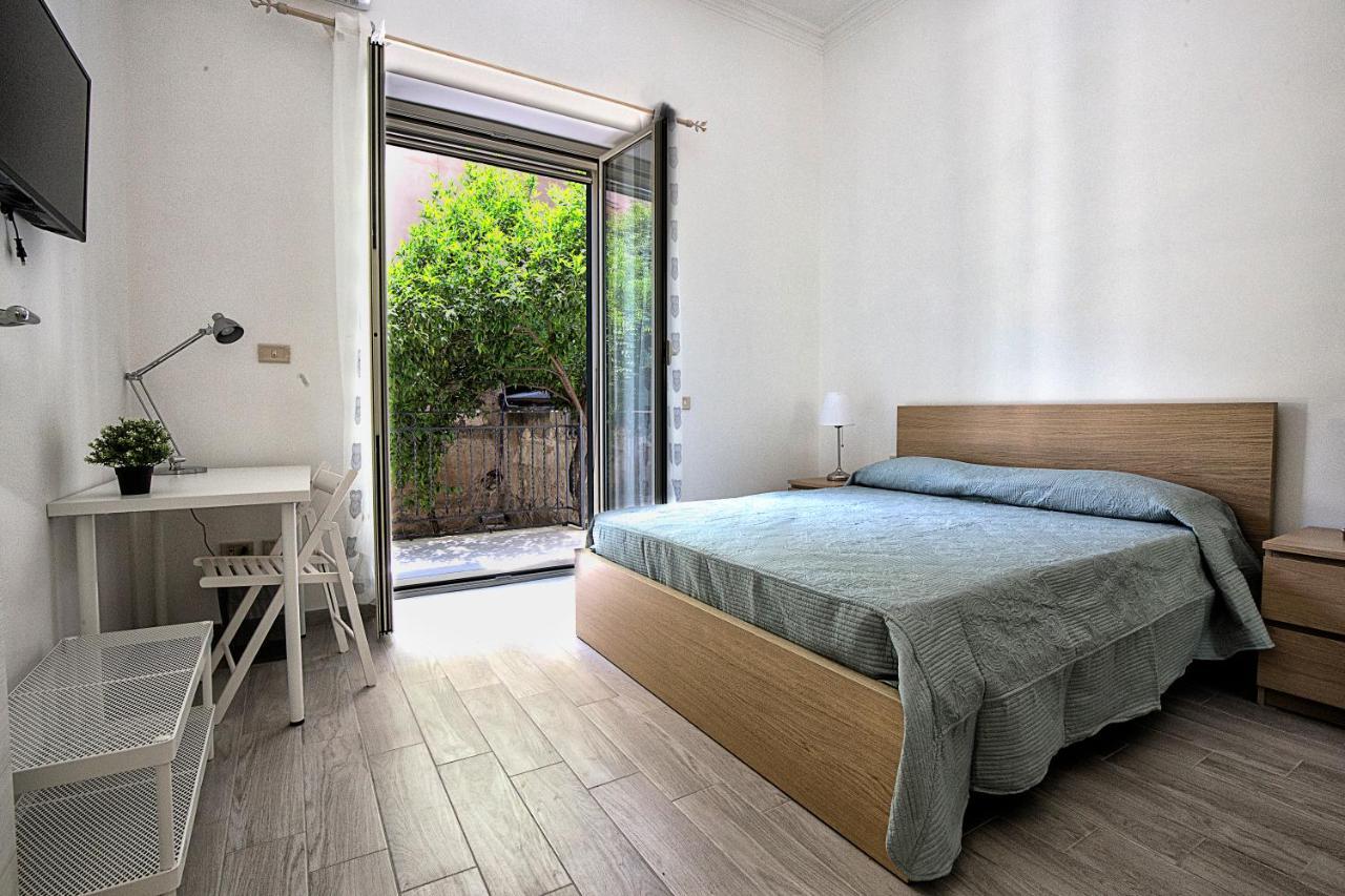 Garden House: Apartments And Rooms For Holidays Palermo Exterior photo
