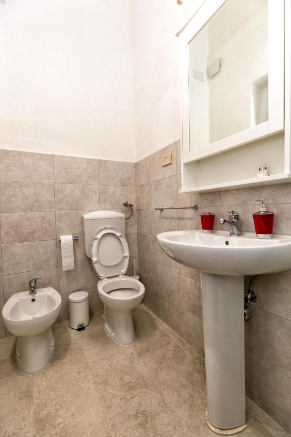 Garden House: Apartments And Rooms For Holidays Palermo Exterior photo